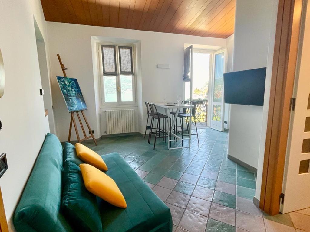 Divina Vita Apartments Варена Екстериор снимка